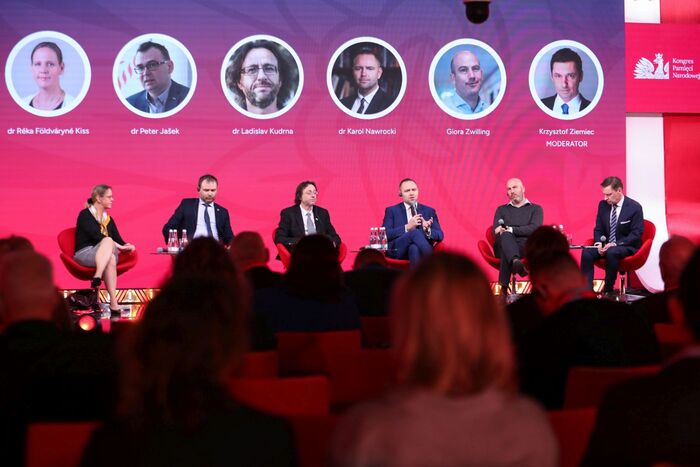 Panel „Polityka pamięci i polityka historyczna – doświadczenie krajów Europy Środkowo-Wschodniej okiem szefów instytucji” – Warszawa, 13 kwietnia 2023. Fot. Mikołaj Bujak (IPN)