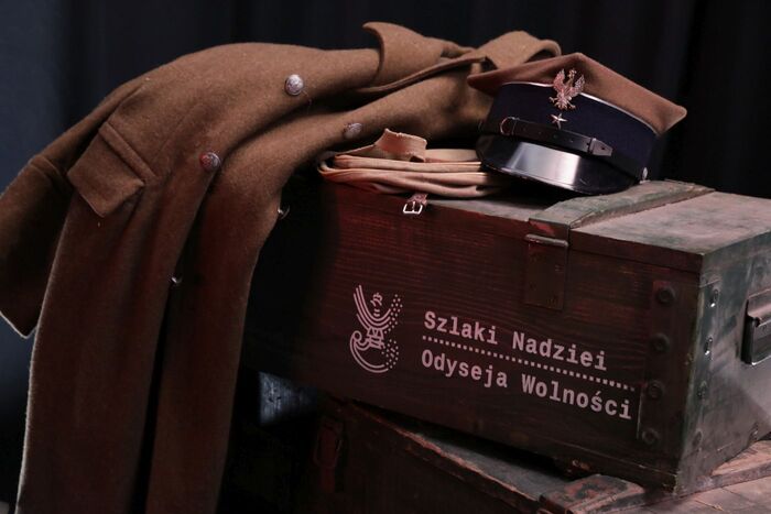 Wystawa „Szlaki Nadziei. Odyseja Wolności” podczas Kongresu Pamięci Narodowej – Warszawa, 13 kwietnia 2023. Fot. Mikołaj Bujak (IPN)