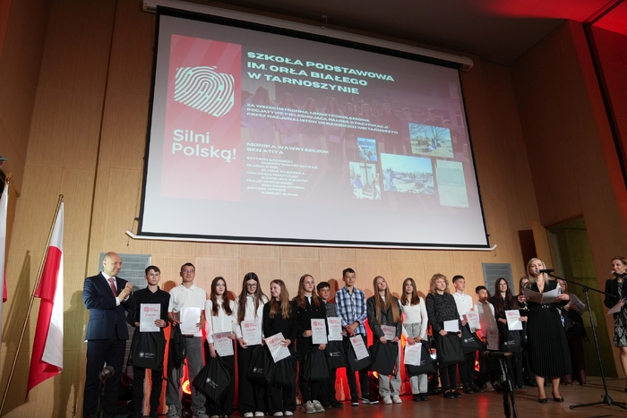 Gala podsumowująca regionalny etap II edycji konkursu edukacyjnego IPN „Silni Polską!” - fot. Dominik Borek (IPN Lublin)