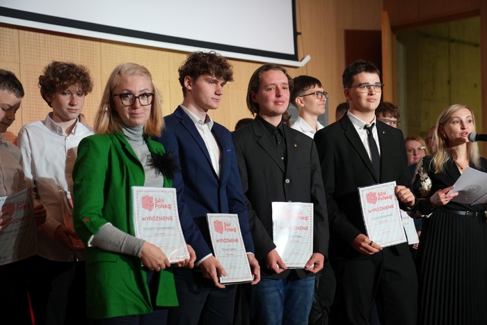 Gala podsumowująca regionalny etap II edycji konkursu edukacyjnego IPN „Silni Polską!” - fot. Dominik Borek (IPN Lublin)