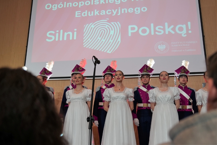Gala podsumowująca regionalny etap II edycji konkursu edukacyjnego IPN „Silni Polską!” - fot. Dominik Borek (IPN Lublin)