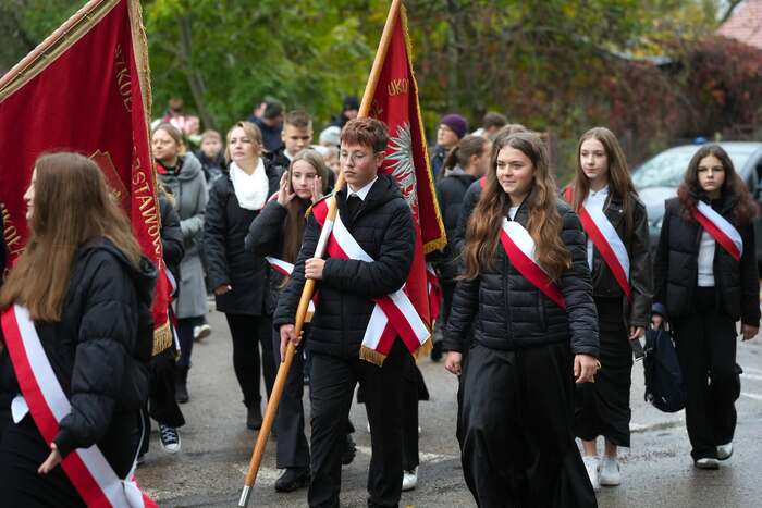 Uroczystości pogrzebowe dwóch nieznanych z nazwiska funkcjonariuszy Polskiej Policji Państwowej - Kryłów, 20 października 2026, fot. Dominik Borek (IPN Lublin)