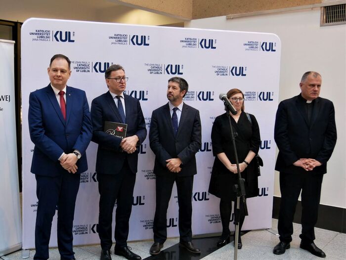 polonica emigracyjne, wystawa, mabpz, ipn lublin,