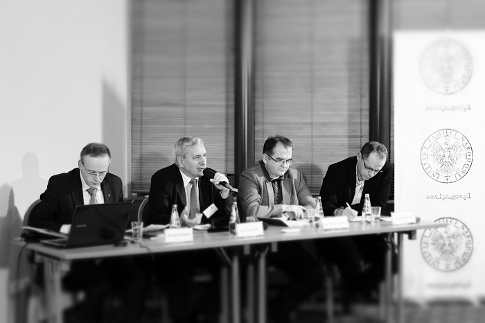 Panel dyskusyjny „Społeczeństwo wobec zmian społeczno-gospodarczych w Polsce w latach 1944/45–1956