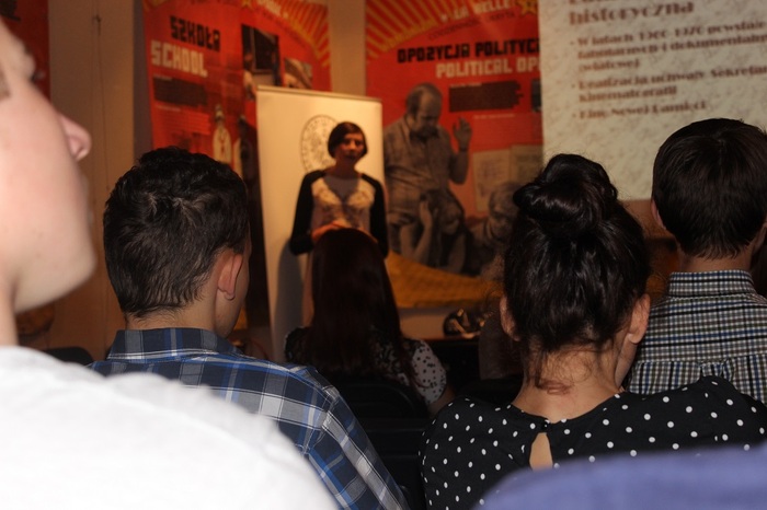 Film w służbie partii