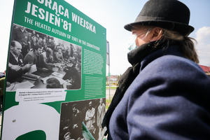 Panele ekspozycji Tu rodziła się „Solidarność” rolników prezentowane w Milejowie. Fot. Sławomir Kasper/IPN