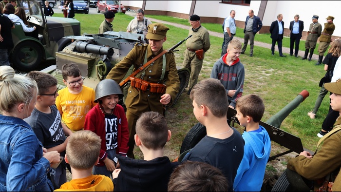 Uczestnicy rajdu pojazdów historycznych. Fot. Maksymilian Bednarz