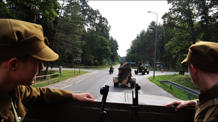 Uczestnicy rajdu pojazdów historycznych. Fot. Maksymilian Bednarz
