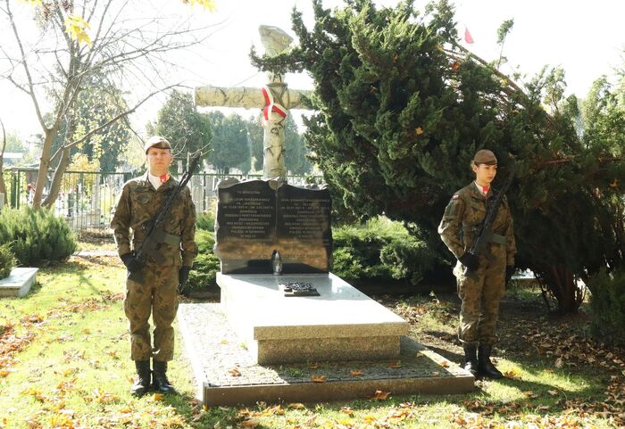Obchody 71. rocznicy śmierci ppor. Edwarda Taraszkiewicza ps. Żelaznego. Fot. Leszek Bubicz