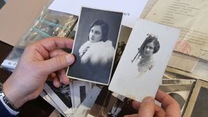 Przekazanie zdjęć i dokumentów rodziny Poznakowskich w ramach Archiwum Pełnego Pamięci