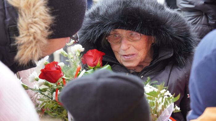 Odsłonięcie tablicy upamiętniającej rodzinę Jaroszów - Piaski, 5 grudnia 2023. Fot. A. Sadownik/IPN Lublin